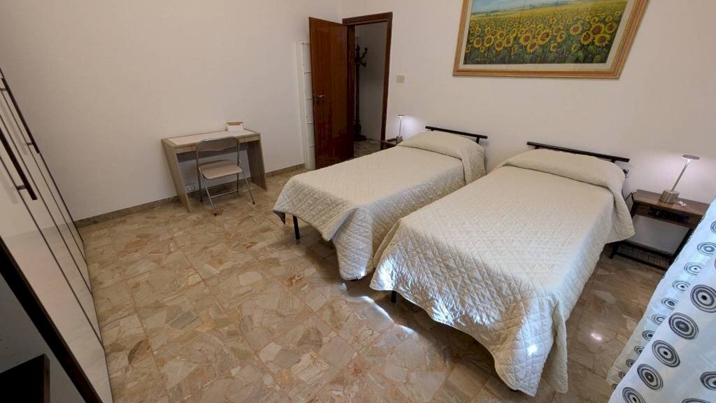 Camera da letto - Non-buildable land via Valle d'Aosta, 29, Bologna (neighborhood Mazzini) - photo 3