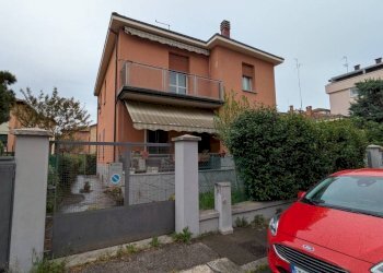 Facciata - Non-buildable land via Valle d'Aosta, 29, Bologna (neighborhood Mazzini) - photo 27