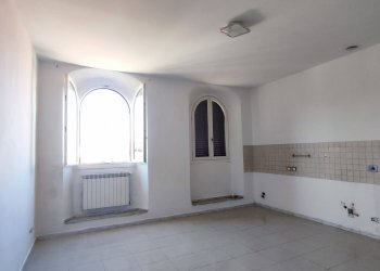 Foto 2 - Bilocale Via Mentana
 
40, Livorno - foto 2