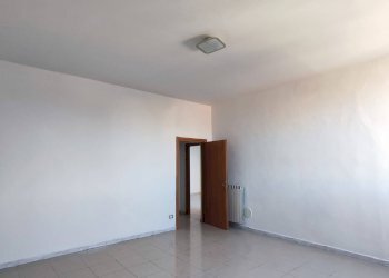 Foto 11 - Bilocale Via Mentana
 
40, Livorno - foto 11