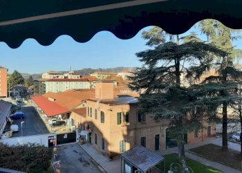 Vista - Bilocale corso Camillo Benso di Cavour, 71, Acqui Terme - foto 2
