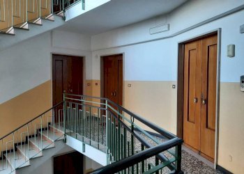 Interno palazzo - Bilocale corso Camillo Benso di Cavour, 71, Acqui Terme - foto 19