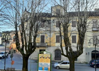 Facciata - Stabile - Palazzo via Alessandria, 28, Acqui Terme - foto 1