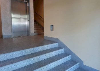 Interno palazzo - Quadrilocale piazza San Guido, 26, Acqui Terme - foto 23