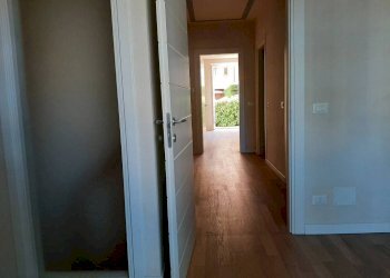 Corridoio - Appartamento piazza San Guido, 26, Acqui Terme - foto 7