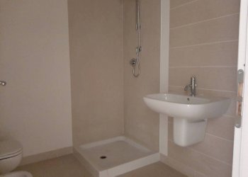 Bagno - Appartamento piazza San Guido, 26, Acqui Terme - foto 9