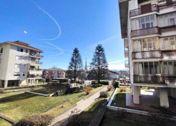 Vista - Three-room apartment via Beppe Fenoglio, Cuneo (neighborhood Donatello) - photo 2