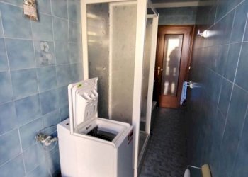 Bagno - Three-room apartment via Beppe Fenoglio, Cuneo (neighborhood Donatello) - photo 14