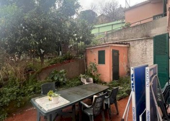 Giardino - Trilocale Genova (zona Sampierdarena) - foto 5