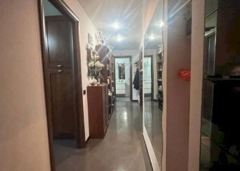 Corridoio - Trilocale Genova (zona Sampierdarena) - foto 12