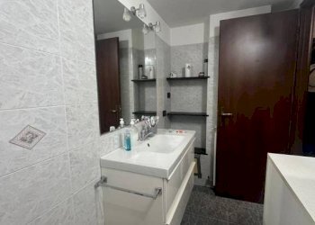 Bagno - Trilocale Genova (zona Sampierdarena) - foto 13