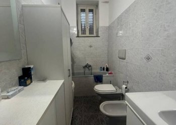 Bagno - Trilocale Genova (zona Sampierdarena) - foto 15