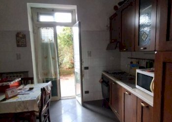 Cucina - Trilocale Genova (zona Sampierdarena) - foto 32