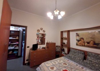 Camera da letto - Trilocale Genova (zona Sampierdarena) - foto 38