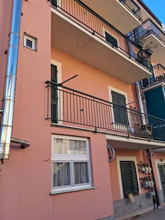 Facciata - Bilocale via Don Emanuele Toso, Sestri Levante - foto 2