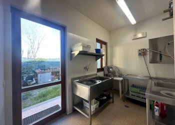 Foto 11 - Commercial Activity via paolo savi
 
105, Viareggio - photo 11