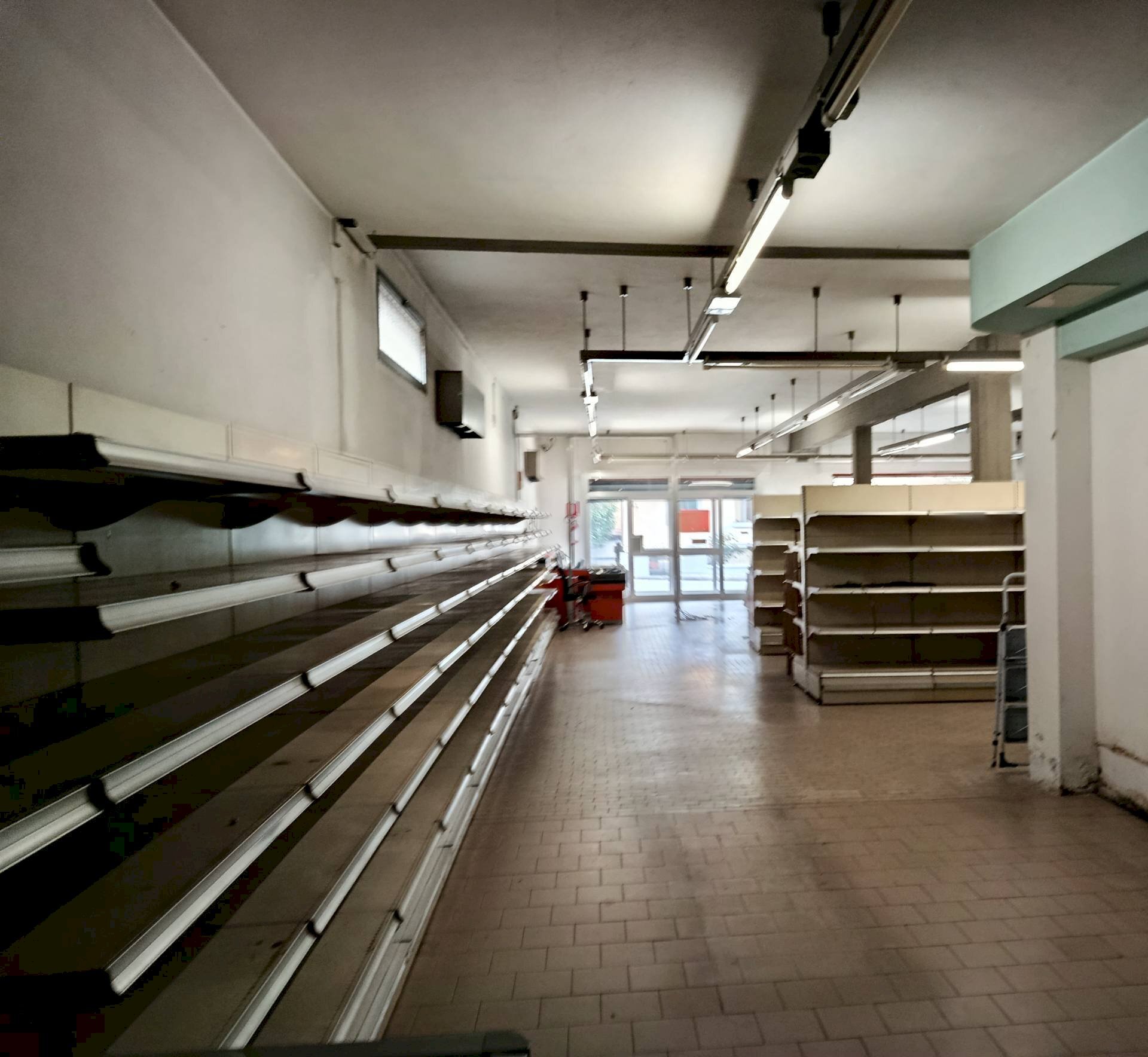 Foto 1 - Attività Commerciale Viale Europa
 
25, Altopascio - foto 1