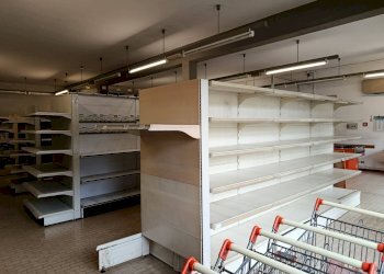 Foto 2 - Attività Commerciale Viale Europa
25, Altopascio - foto 2