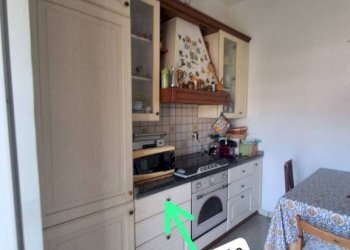 Cucina - Trilocale via dei Carpentieri, Genova (zona Sampierdarena) - foto 7