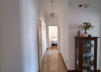 Corridoio - Trilocale via dei Carpentieri, Genova (zona Sampierdarena) - foto 18