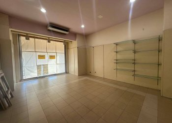 Foto 6 - Commercial Activity via pesciatima
 
15, Capannori - photo 6