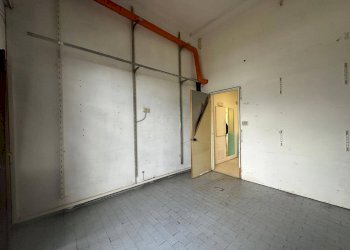 Foto 16 - Commercial Activity via pesciatima
 
15, Capannori - photo 16