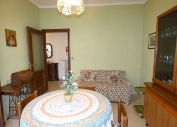 Salone - Quadrilocale via Silvio Pellico, Alba - foto 4