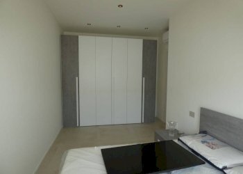 Camera da letto - Bilocale corso Cortemilia, Alba - foto 9