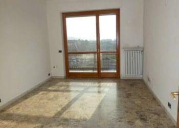 Camera da letto - Appartamento corso Fratelli Bandiera, Alba - foto 13