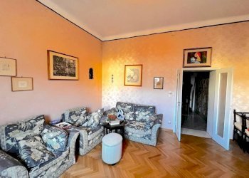 Salone - Appartamento via Guglielmo Oberdan, Bologna (zona Centro Storico) - foto 9