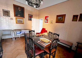 Salone - Appartamento via Guglielmo Oberdan, Bologna (zona Centro Storico) - foto 11