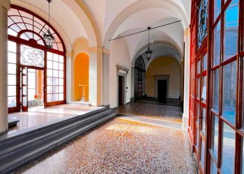 Interno palazzo - Appartamento via Guglielmo Oberdan, Bologna (zona Centro Storico) - foto 19