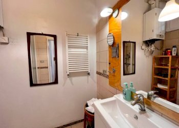 Bagno - Three-room apartment via Santa Maria Maggiore, Bologna (neighborhood Centro Storico) - photo 19