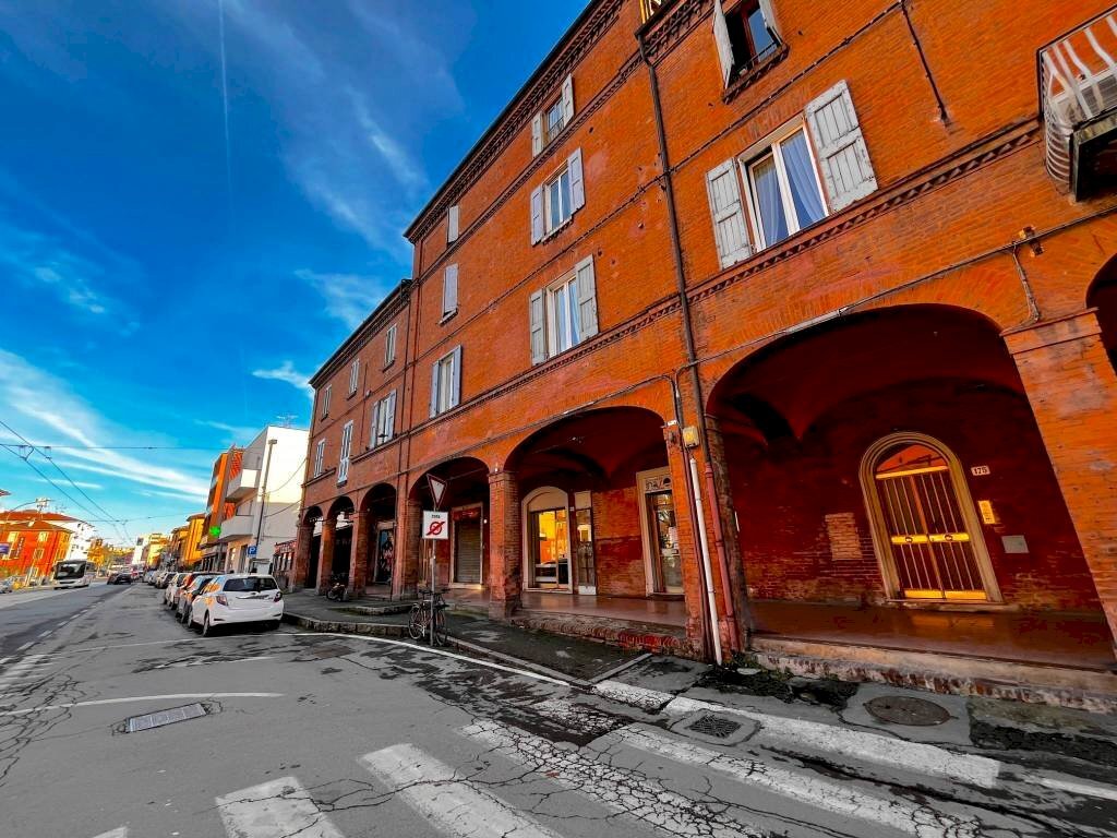 Zona - Negozio via Giuseppe Massarenti, 177, Bologna (zona Massarenti) - foto 1