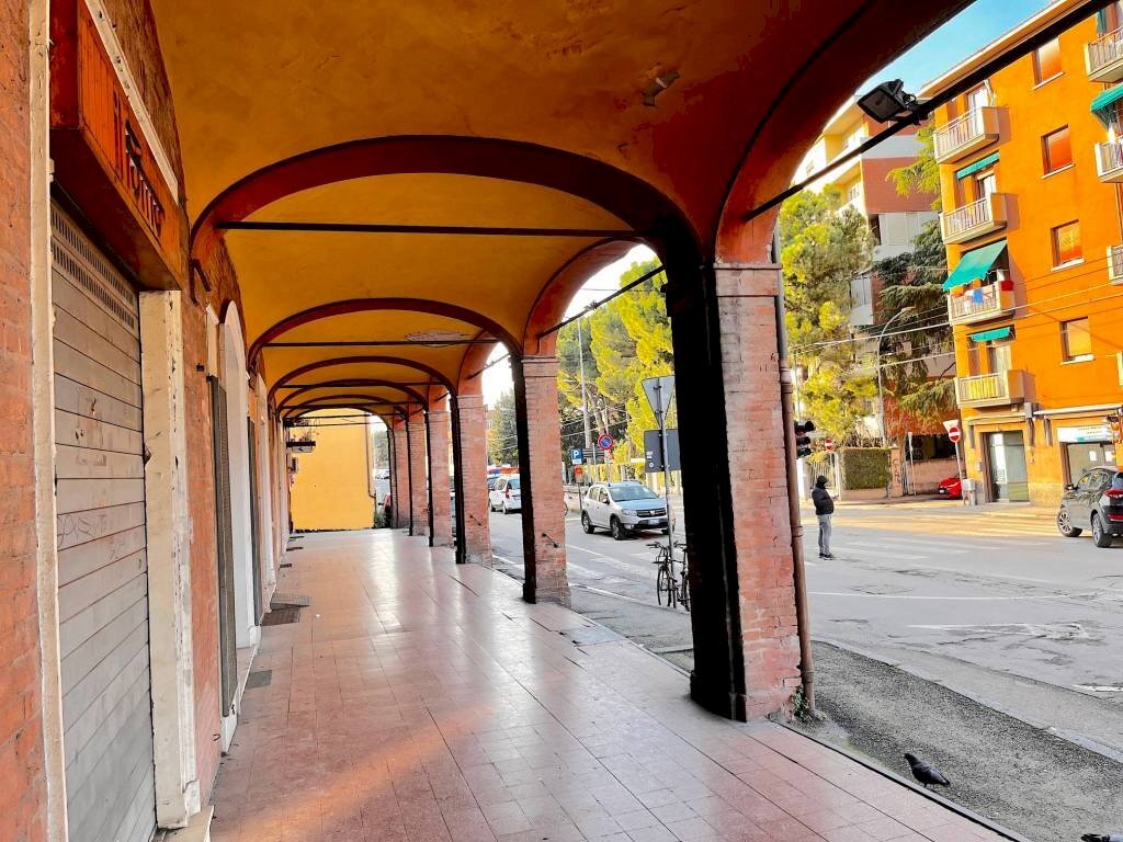 Zona - Negozio via Giuseppe Massarenti, 177, Bologna (zona Massarenti) - foto 2
