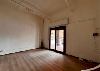 Stanza non arredata - Negozio via Giuseppe Massarenti, 177, Bologna (zona Massarenti) - foto 10