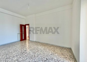 Stanza vuota - Trilocale CORSO EUROPA
 
141, Marano di Napoli - foto 22