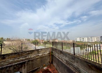 Balcone - Trilocale VIA GARIGLIANO
 
10, Marano di Napoli - foto 18