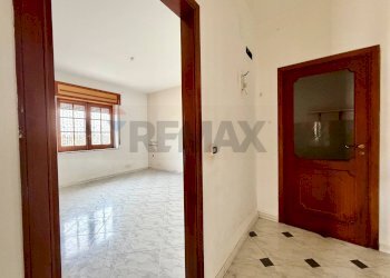 Stanza vuota - Trilocale VIA GARIGLIANO
 
10, Marano di Napoli - foto 26