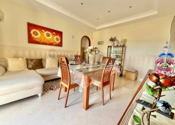 Sala da pranzo - Quadrilocale VIA EUGENIO MONTALE
 
26/E, Mugnano di Napoli - foto 6