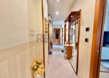 Hall / corridoio - Quadrilocale VIA EUGENIO MONTALE
 
26/E, Mugnano di Napoli - foto 9