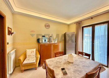 Sala da pranzo - Quadrilocale VIA EUGENIO MONTALE
 
26/E, Mugnano di Napoli - foto 13