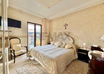 Camera / camera da letto - Quadrilocale VIA EUGENIO MONTALE
 
26/E, Mugnano di Napoli - foto 32