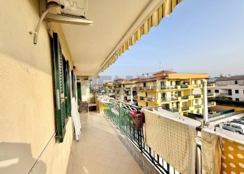 Balcone - Quadrilocale VIA EUGENIO MONTALE
 
26/E, Mugnano di Napoli - foto 34