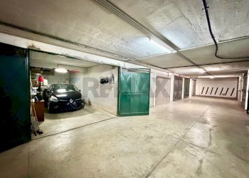 Parcheggio - Quadrilocale VIA EUGENIO MONTALE
 
26/E, Mugnano di Napoli - foto 39