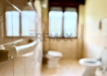 Bagno - Bilocale VICO SCONDITI
 
1, Marano di Napoli - foto 20