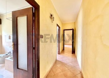 Hall / corridoio - Bilocale VICO SCONDITI
 
1, Marano di Napoli - foto 21