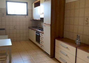 cucina - Quadrilocale via Chiesa, Castel Maggiore - foto 4