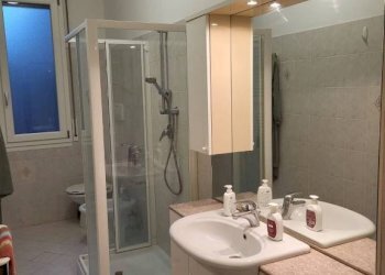 Bagno - Trilocale via Emilia Levante, 118, Bologna (zona Mazzini) - foto 5