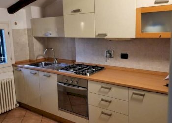 Cucina - Two-room apartment piazza Ulisse Aldrovandi, Bologna (neighborhood Centro Storico) - photo 1